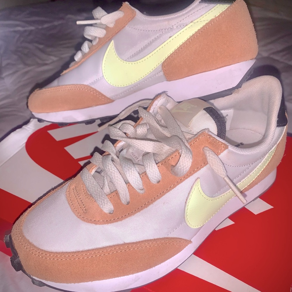 Nike Day Break